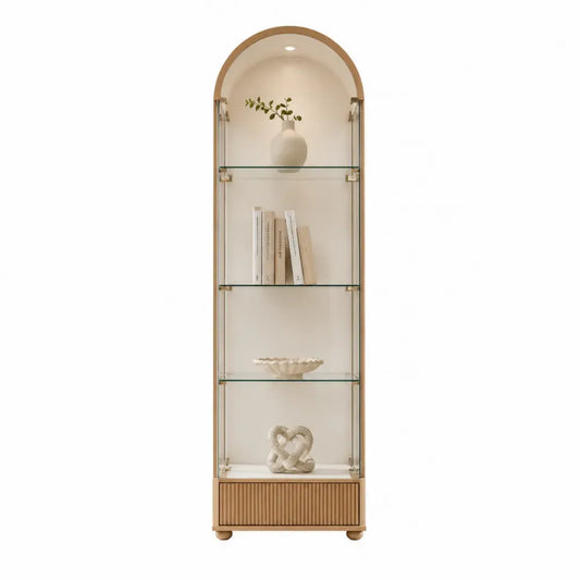 vitrina de salón con puerta de vidrio estantes de cristal estructura de MDF color madera natural forma arqueada 60 cm 35 cm 170 cm